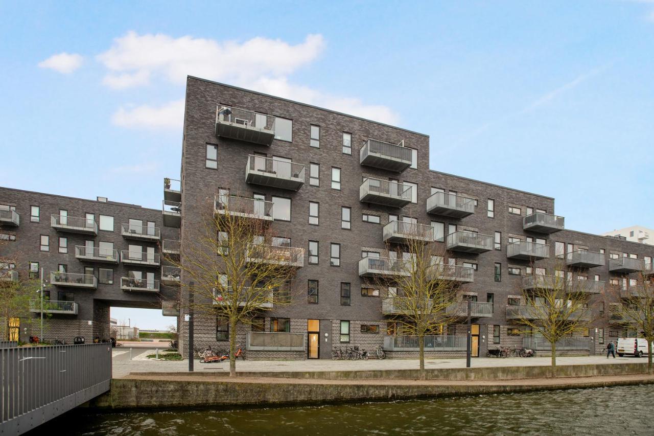 Modern 3-bedroom Near Metro Station In Orestad Copenhagen