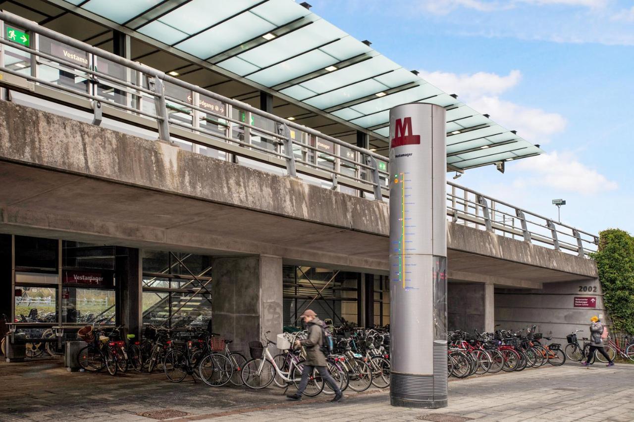 Modern 3-bedroom Near Metro Station In Orestad Apartment Copenhagen